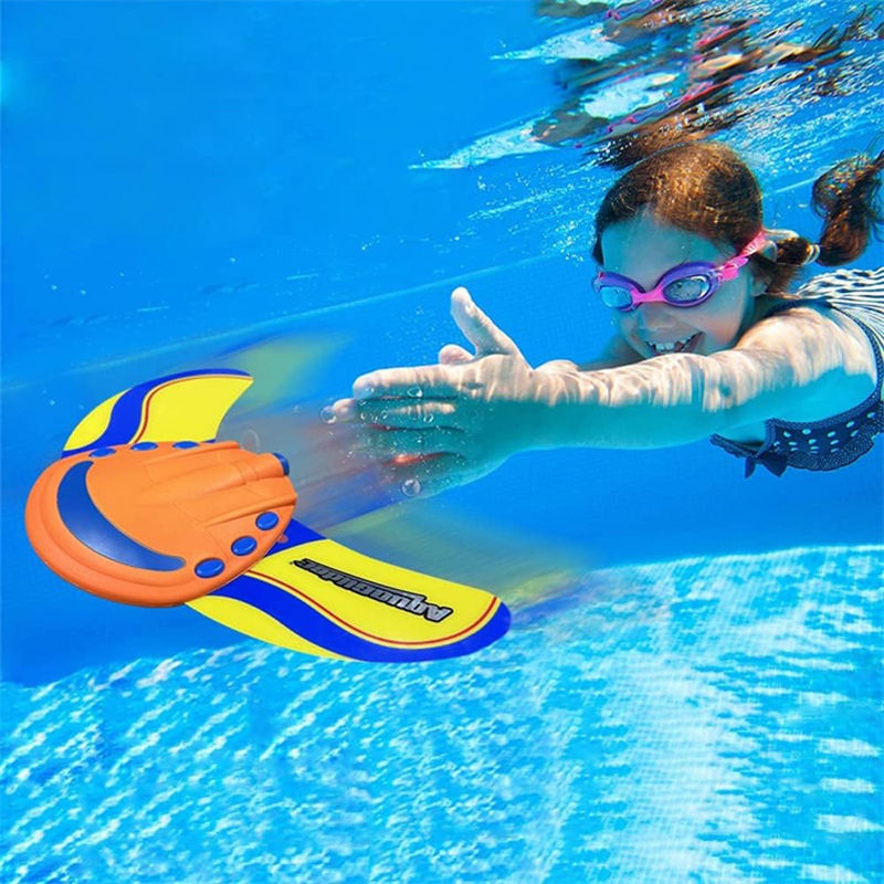 OPPCARE Underwater Gliders Fish Pool Toys with Adjustable Fins Self-propelled Fun Water Games-Orange